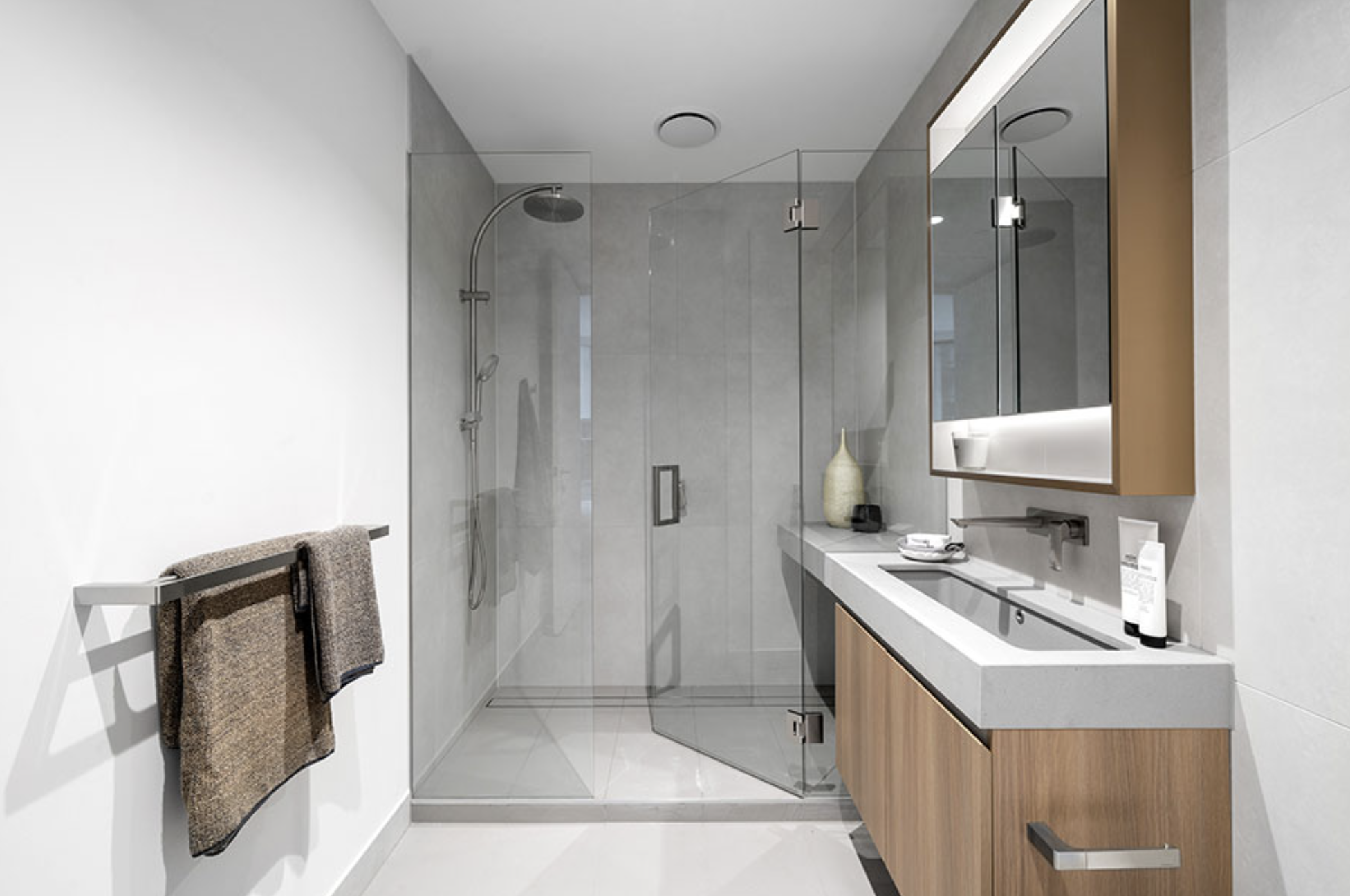 Magnolia Residences, bathroom design.