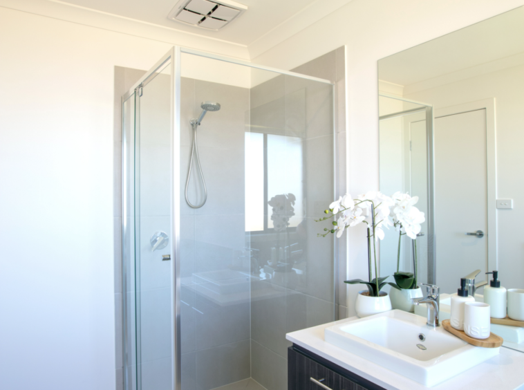 Bathroom image in the Winterfield Estate project.